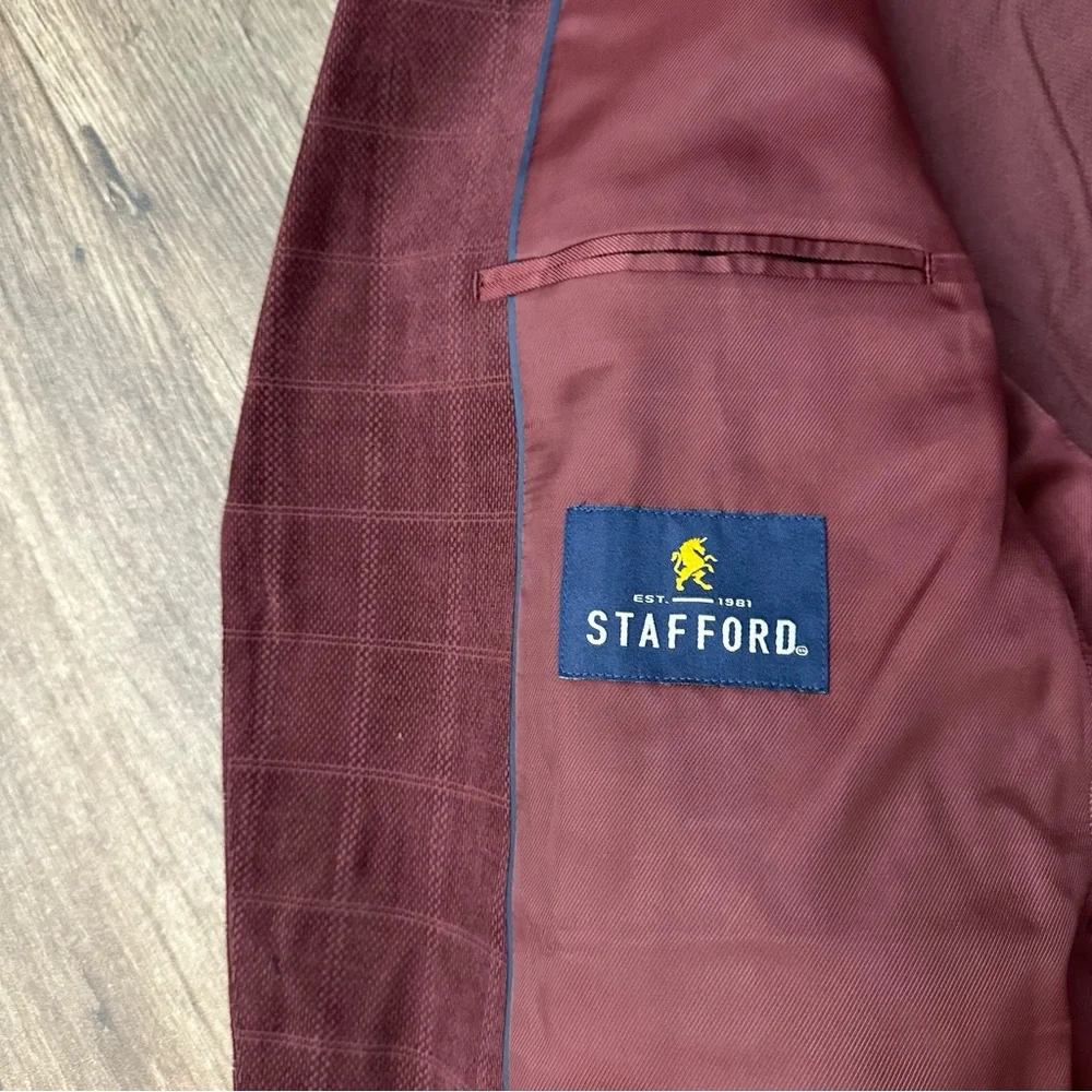 Stafford Sport Coat Classic Corduroy Sport Coat Blazer Men’s Sz 44 Reg Burgundy